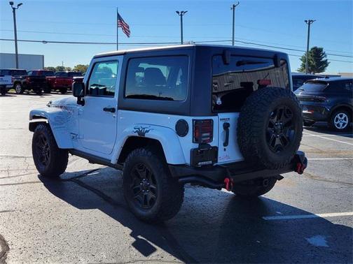 2016 Jeep Wrangler Sahara