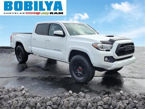 2017 Toyota Tacoma SR5