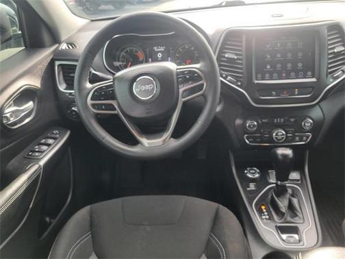 2022 Jeep Cherokee North