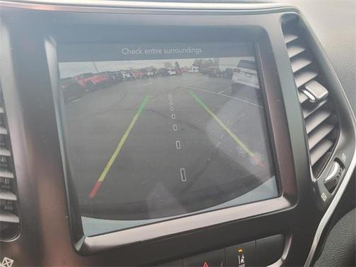 2022 Jeep Cherokee North