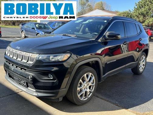 2022 Jeep Compass Latitude Lux