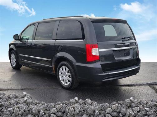 2012 Chrysler Town & Country Touring