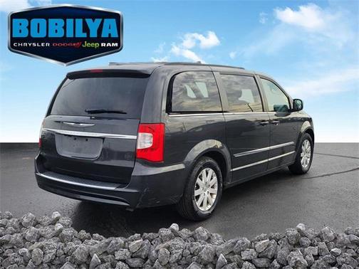 2012 Chrysler Town & Country Touring