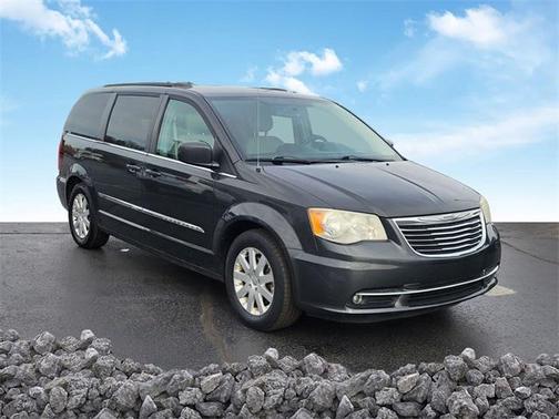 2012 Chrysler Town & Country Touring