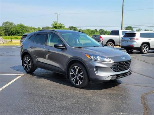 2021 Ford Escape SE