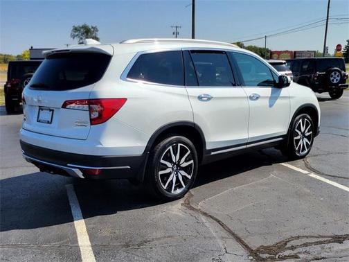 2021 Honda Pilot Touring 8-Passenger