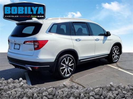 2021 Honda Pilot Touring 8-Passenger