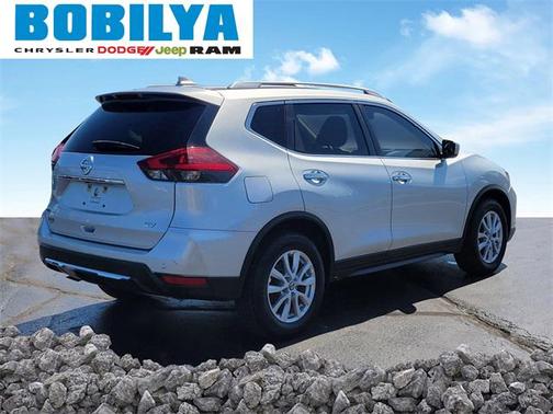 2020 Nissan Rogue SV