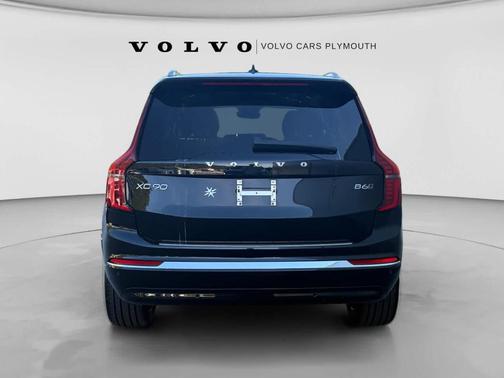 Onyx Black Metallic 2026 Volvo XC90 B6 Plus 7-Seater