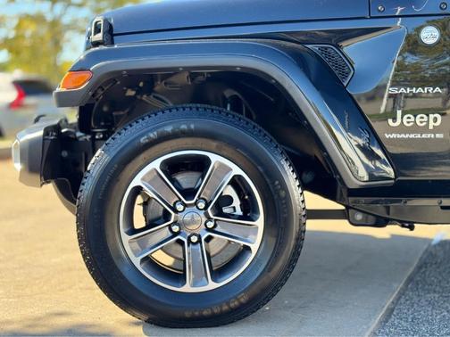 2023 Jeep Wrangler Sahara