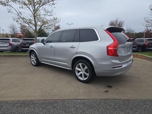 2023 Volvo XC90 B6 Ultimate 7-Seater
