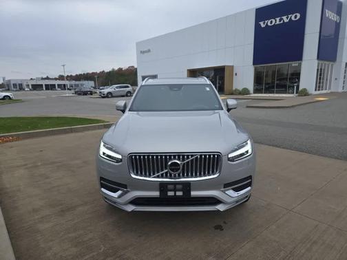 2023 Volvo XC90 B6 Ultimate 7-Seater