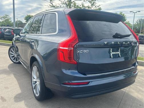 Denim Blue Metallic 2023 Volvo XC90 B5 Core