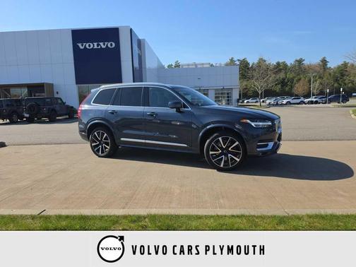 Blue 2023 Volvo XC90 B6 Plus 7-Seater