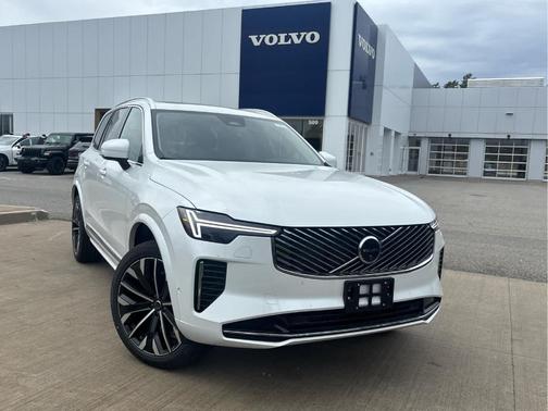 Crystal White 2026 Volvo XC90 B6 Plus 6-Seater