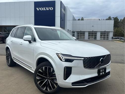 Crystal White 2026 Volvo XC90 B6 Plus 6-Seater
