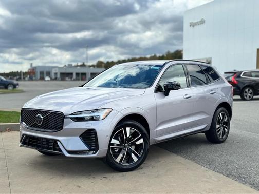2026 Volvo XC60 B5 Plus