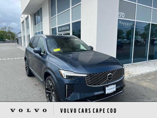 2025 Volvo XC90 PLUS