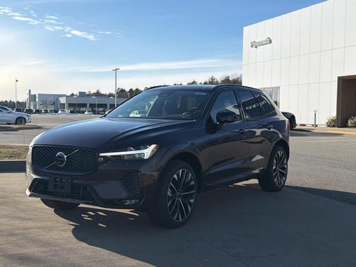 2026 Volvo XC60 B5 Ultra