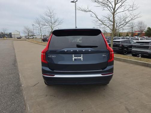Denim Blue Metallic 2023 Volvo XC90 B6 Plus 7-Seater