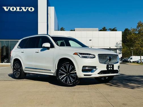 2024 Volvo XC90 Recharge Plug-In Hybrid T8 Plus Bright Theme 7-Seater