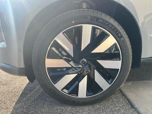 2025 Volvo EX90 Twin Motor Performance Ultra