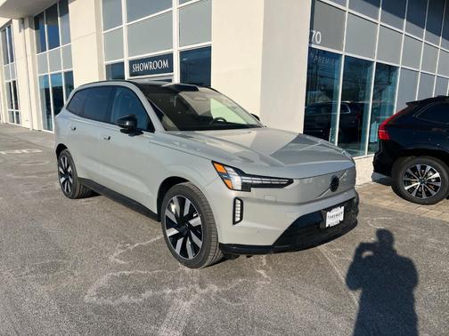 2025 Volvo EX90 Twin Motor Performance Ultra