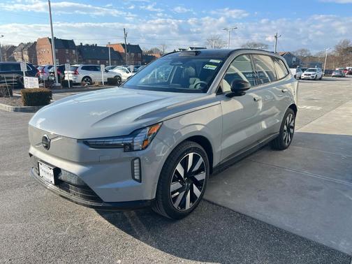 2025 Volvo EX90 Twin Motor Performance Ultra