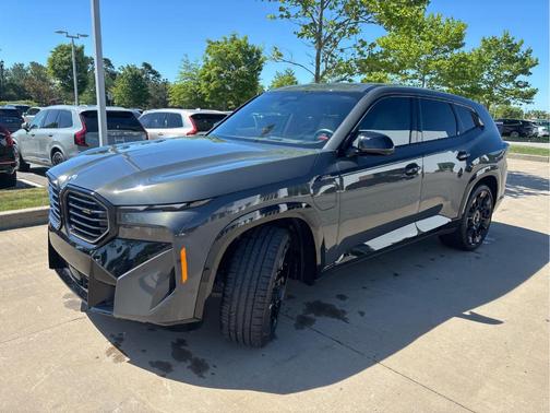 Gray Metallic 2025 BMW XM Base