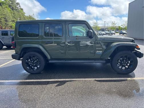 2022 Jeep Wrangler Unlimited 4xe Sahara