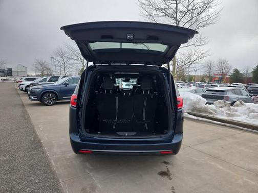 2025 Chrysler Pacifica Limited