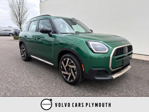 British Racing Green IV Metallic 2026 MINI Countryman S