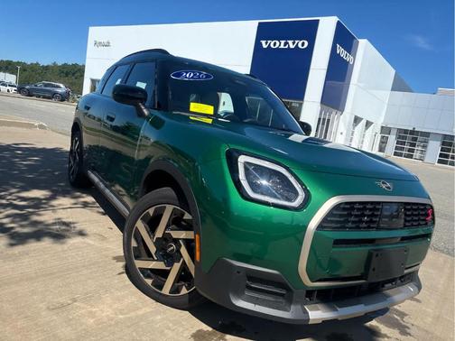 British Racing Green IV Metallic 2026 MINI Countryman S