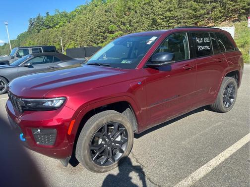 Velvet Red Pearlcoat 2023 Jeep Grand Cherokee 4xe Base