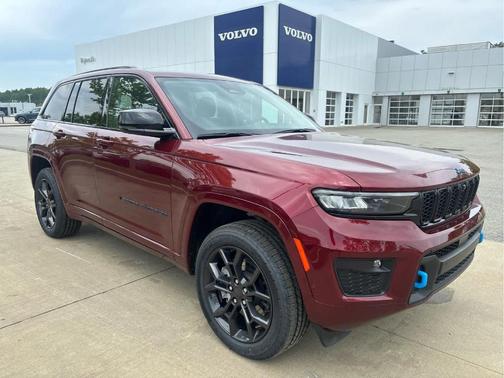Velvet Red Pearlcoat 2023 Jeep Grand Cherokee 4xe Base