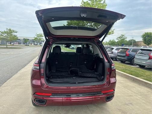 Velvet Red Pearlcoat 2023 Jeep Grand Cherokee 4xe Base