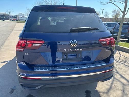 Atlantic Blue 2022 Volkswagen Tiguan 2.0T SE