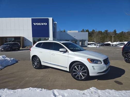 2015 Volvo XC60 T6 Platinum