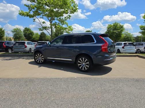 Denim Blue Metallic 2023 Volvo XC90 B6 Plus 6-Seater