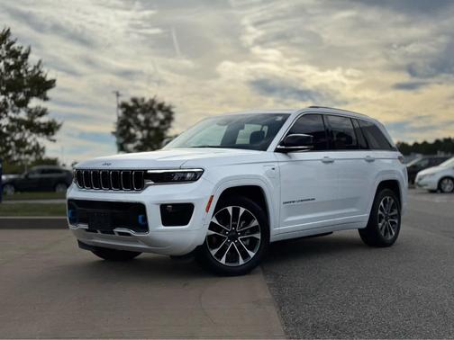 2023 Jeep Grand Cherokee 4xe Overland