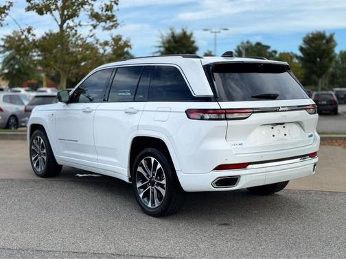 2023 Jeep Grand Cherokee 4xe Overland