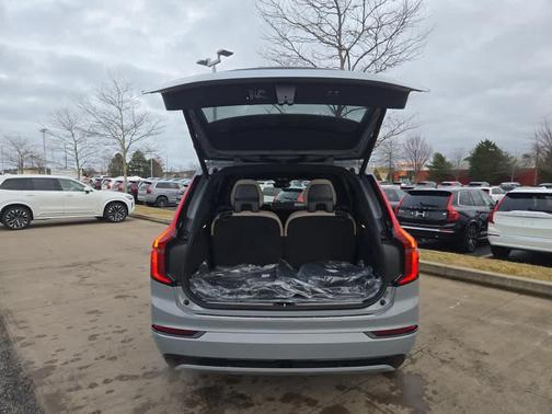 2026 Volvo XC90 B6 Ultra Dark Theme 7-Seater