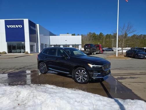 2023 Volvo XC60 B5 Plus Bright Theme