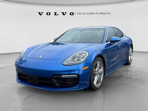 Sapphire Blue Metallic 2018 Porsche Panamera 4S