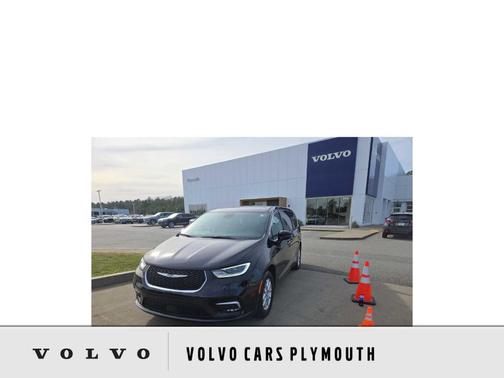 2024 Chrysler Pacifica Touring-L