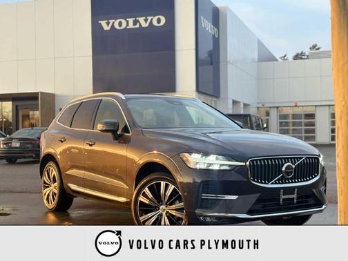 2023 Volvo XC60 B5 Plus Bright Theme