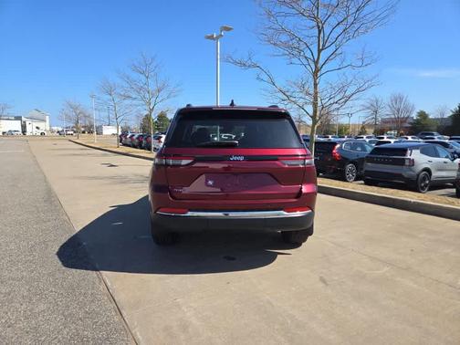 2023 Jeep Grand Cherokee 4xe Base