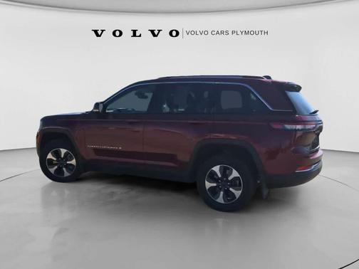 Velvet Red Pearlcoat 2023 Jeep Grand Cherokee 4xe Base