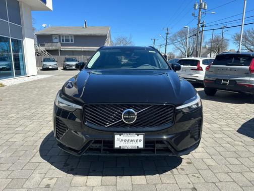 Black 2026 Volvo XC60 B5 Plus