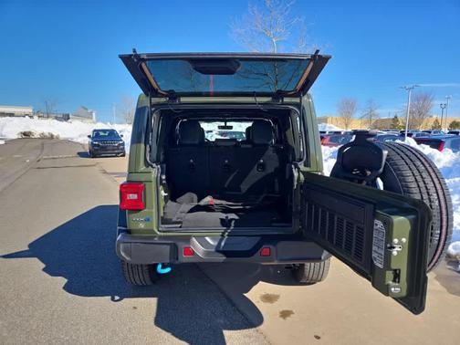 2023 Jeep Wrangler 4xe Sahara
